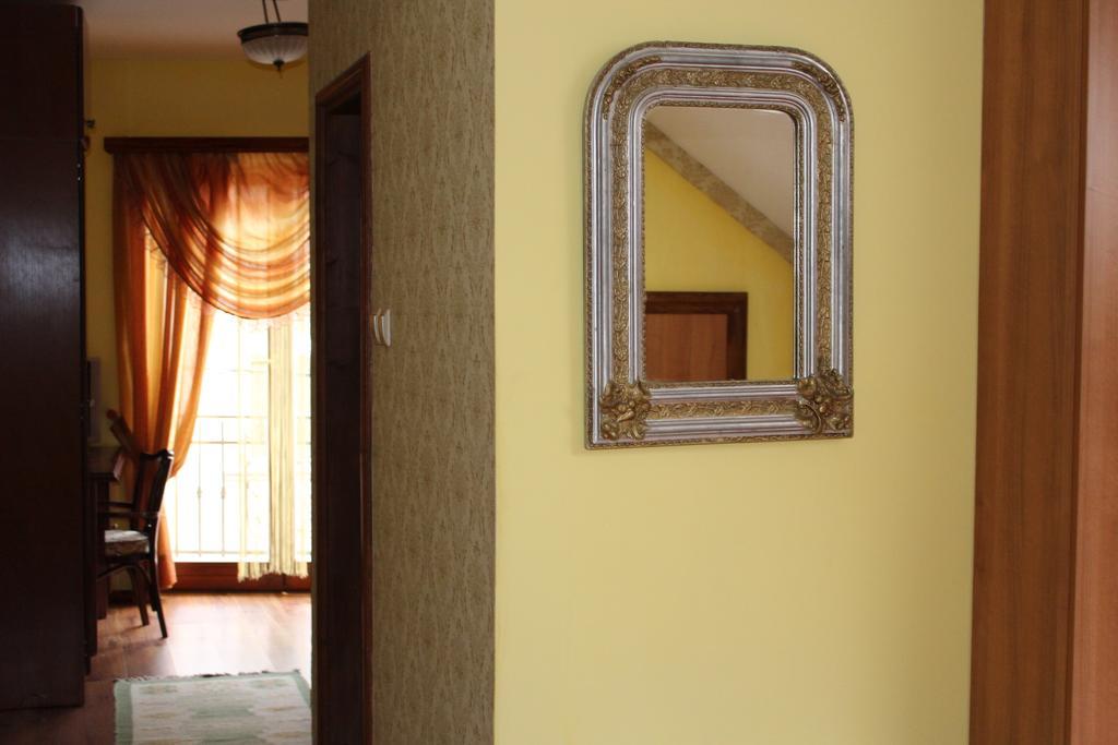 Motel Alas บันยาลูกา ห้อง รูปภาพ